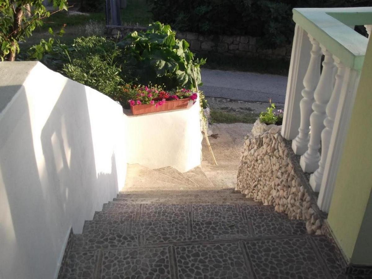 Apartments Miocic Ražanac Εξωτερικό φωτογραφία