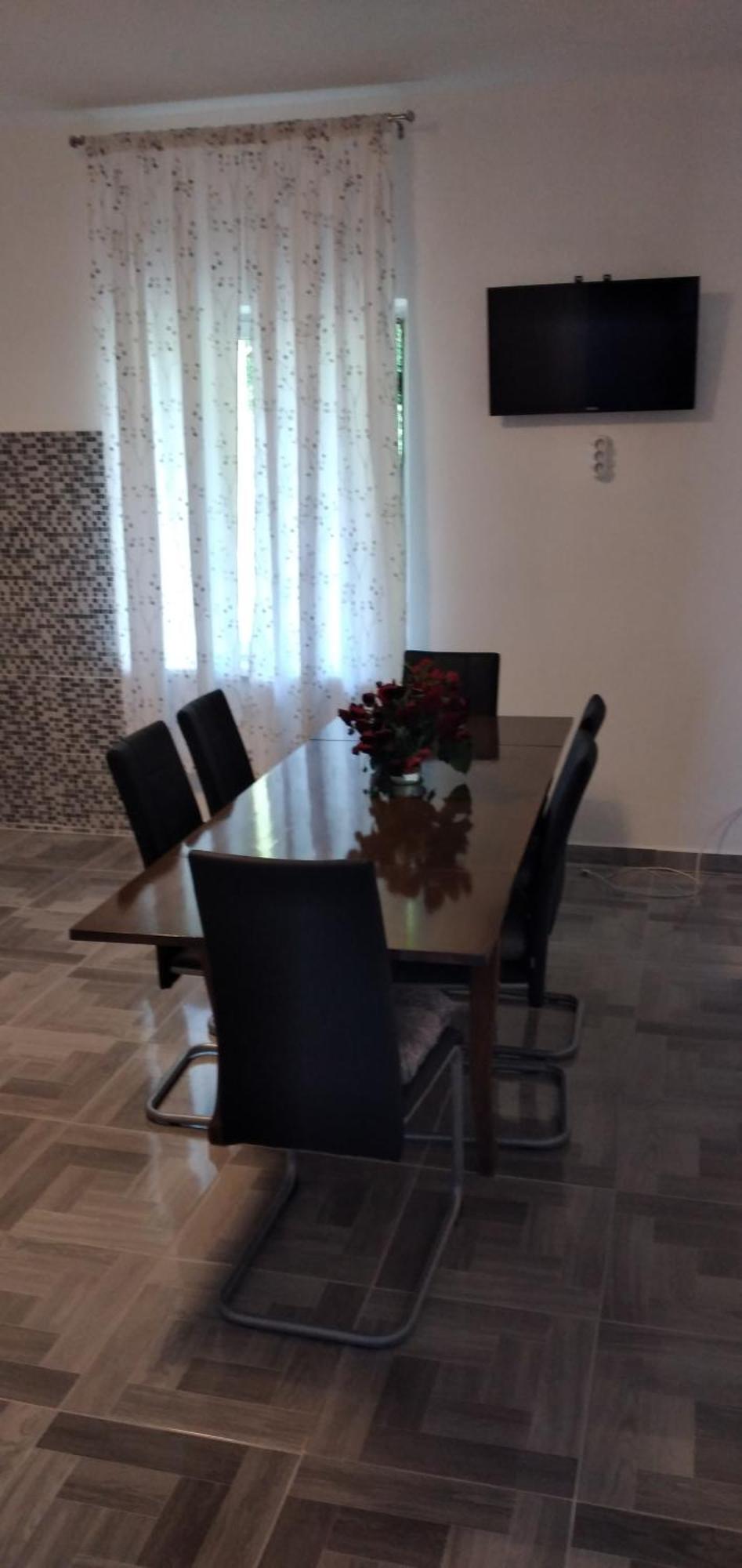 Apartments Miocic Ražanac Εξωτερικό φωτογραφία