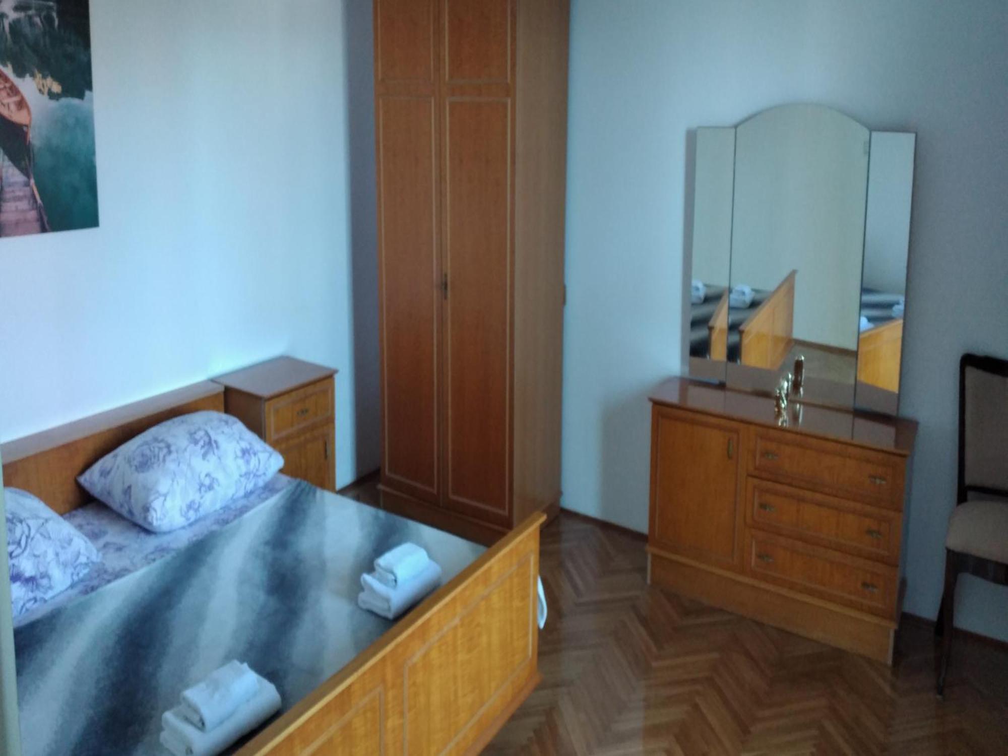 Apartments Miocic Ražanac Δωμάτιο φωτογραφία