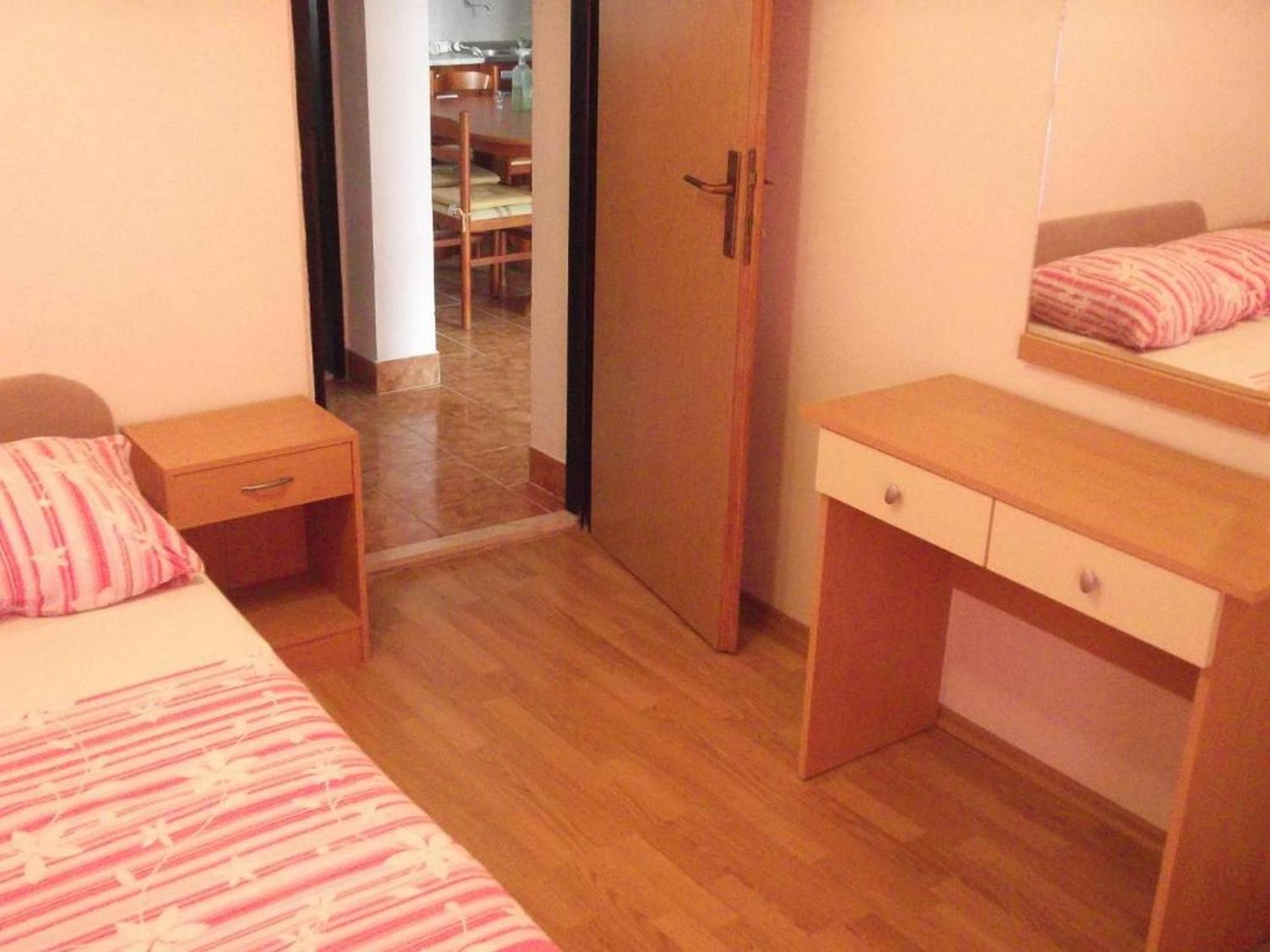 Apartments Miocic Ražanac Δωμάτιο φωτογραφία