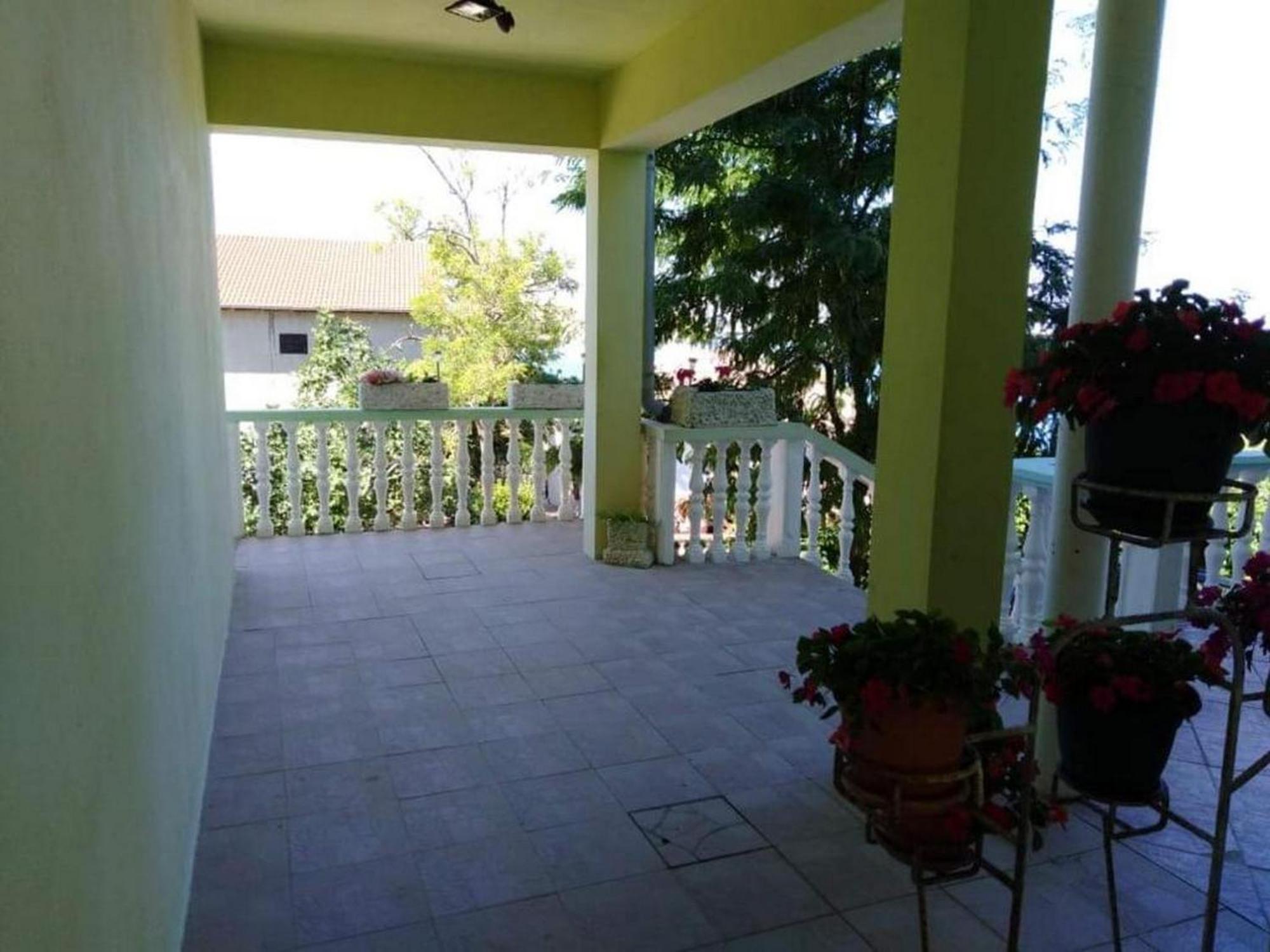 Apartments Miocic Ražanac Δωμάτιο φωτογραφία